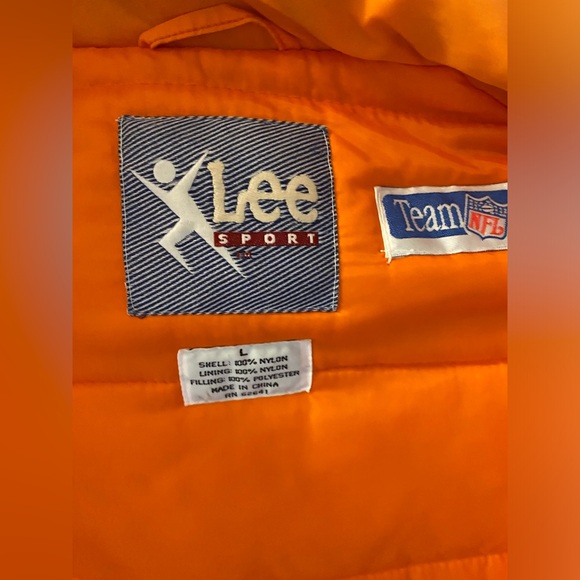 Vintage Bears Winter Coat - Picture 8 of 11